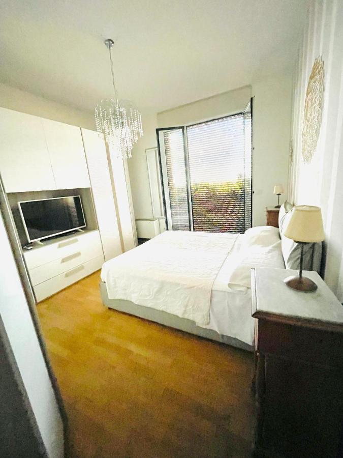 Bologna Holiday Inn Eksteriør billede